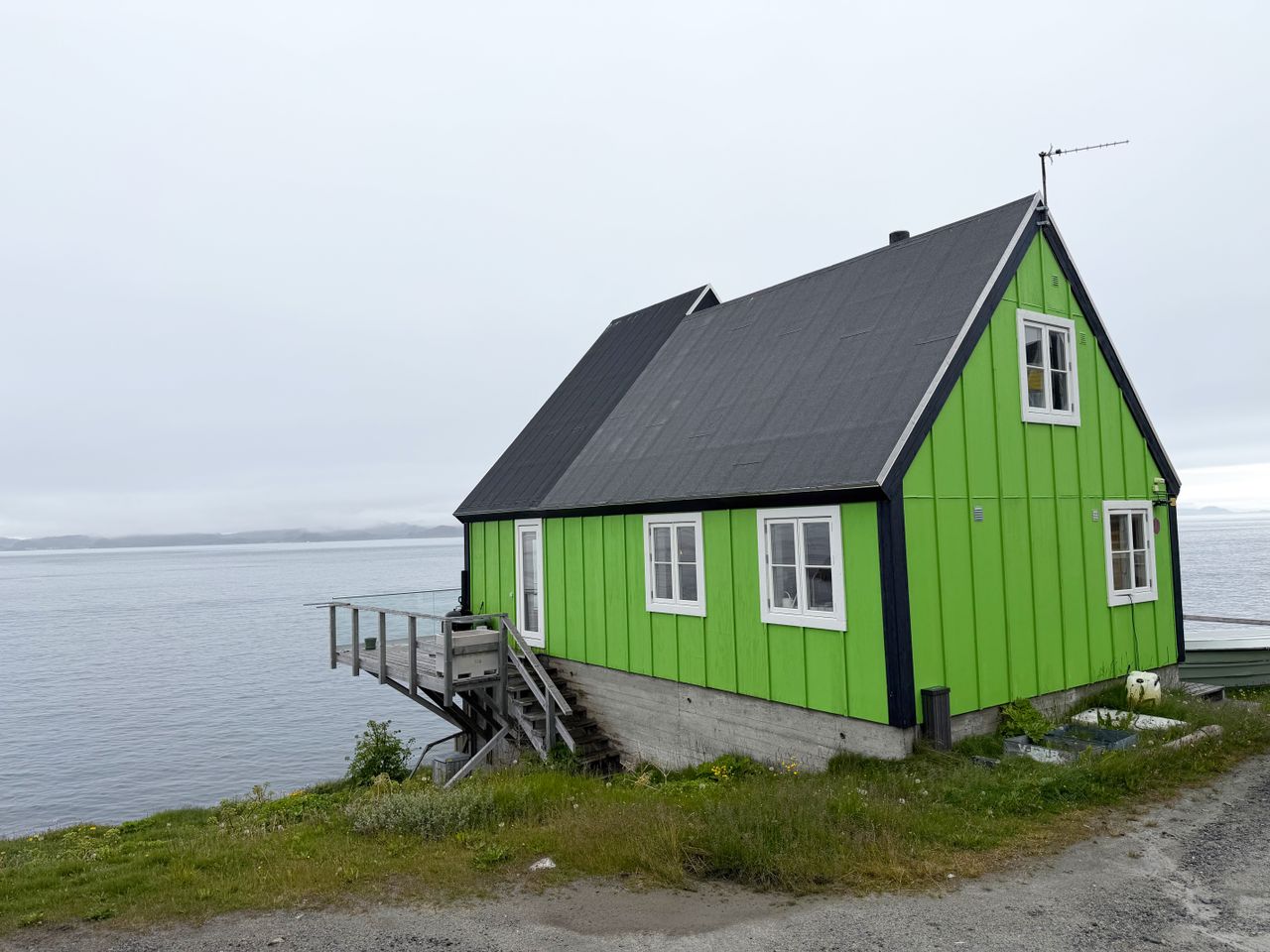 image 02